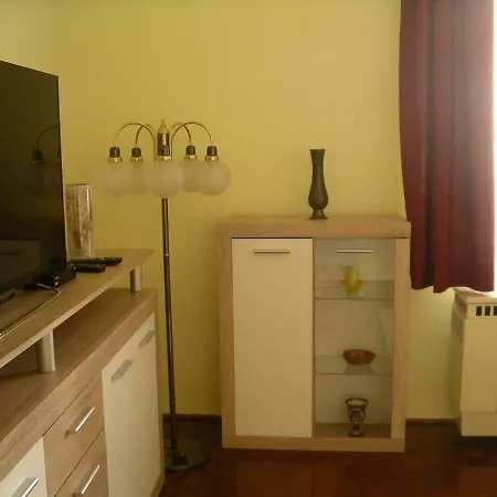 Emma Centrum Apartman Appartement Hévíz